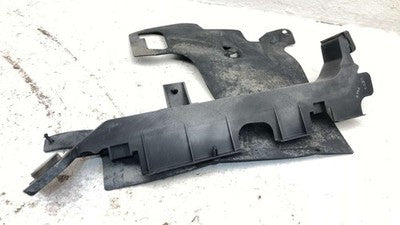 2016 Dodge Ram 4500 Condenser Radiator Mount Bracket Set 68227801Aa 68229726Aa