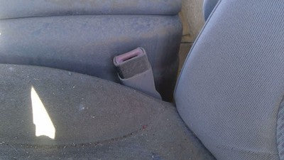 1998 Ford F150 Driver Left Front Seat Belt Buckle Receiver Oem Gray