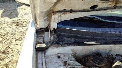 2003 Hyundai Elantra Passenger Right Hood Hinge Assembly Oem White