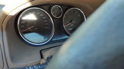 2005-2006 Chevy Cobalt Speedometer Cluster Instrument Gauges Panel Oem Dash
