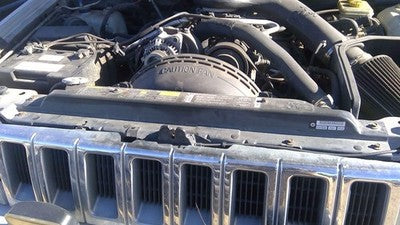 93-98 Jeep Grand Cherokee Top Plastic Cover Above Radiator Support Upper Shield
