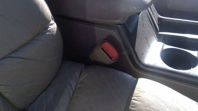 1994 Jeep Grand Cherokee Passenger Right Front Seat Belt Buckle Receiver Brown