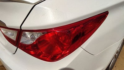 2011-14 Hyundai Sonata Passenger Right Tail Light Brake Lamp Rear Outer Quarter