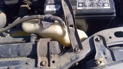 1990 Corolla Station Wagon Coolant Reservoir Radiator Overflow Tank Bottle Oem