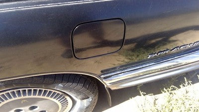 1993 Buick Park Ave Fuel Tank Door With Hinge Gas Lid Oem Filler Black