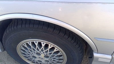 1991 Cutlass 2 Door Driver Left Front Fender Moulding Flare Oem Silver