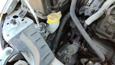 04-07 Town & Country Windshield Washer Fluid Reservoir With Pump Wiper Tank
