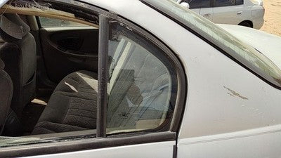 1997-2005 Chevy Malibu Driver Left Rear Vent Window Back Door Glass With Frame