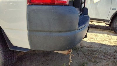 2002-2005 Ford Explorer Rear Bumper Cover Assembly Oem Back Yz Oxford White