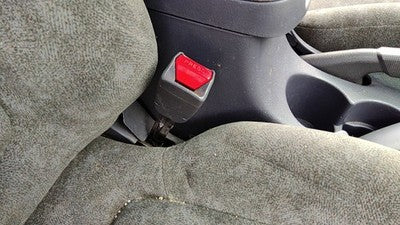 2001-03 Hyundai Elantra Passenger Right Front Seat Belt Buckle Receiver Oem Gray