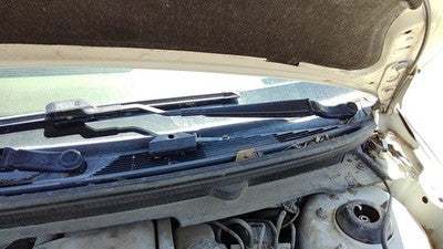 2008-2012 Chevy Malibu Driver Left Windshield Wiper Arm Oem Blade Lever 20847835
