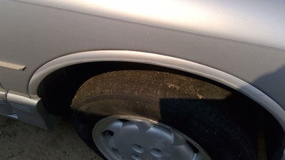 1991 Cutlass 2 Door Passenger Right Moulding From Fender Oem Trim Strip Silver