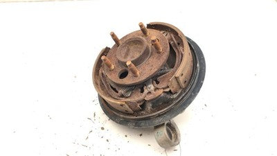 1998-2005 Chevy Malibu Driver Left Rear Knuckle Assembly Oem Stub Axle With Hub