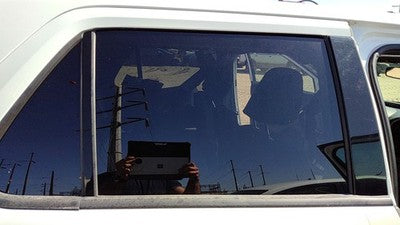 11-19 Police Interceptor Passenger Right Rear Side Window Door Glass Back