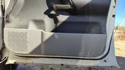 2004 Nissan Titan Passenger Right Front Door Trim Panel With Switches W Graphite