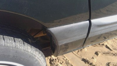 2000 Chrysler Voyager Passenger Right Rear Moulding On Quarter Panel Oem