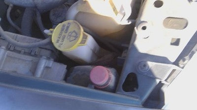 00 Chrysler Voyager Windshield Washer Fluid Reservoir With Pump Oem Wiper Tank