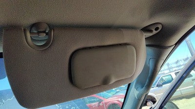 2004-2006 Chrysler Town & Country Passenger Right Sun Visor Oem Gray D5