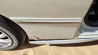 2002 Sunfire Passenger Right Rear Moulding On Quarter Panel Silver 95U 2 Door