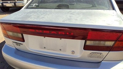 2000-2004 Subaru Legacy Center Middle Tail Light Brake Trunk Lamp Oem Rear