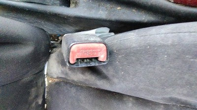 2002-2005 Dodge Neon Passenger Right Front Seat Belt Buckle Receiver Oem Black