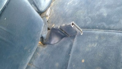 1986 Chevy Caprice Passenger Right Front Seat Belt Buckle Receiver Oem Blue Rb