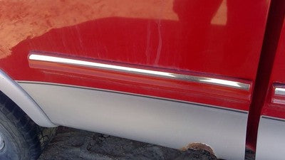 1998 Ford F150 Passenger Right Rear Moulding On Quarter Panel Oem Red