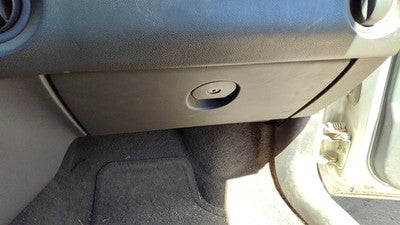 04 Pontiac Grand Prix Glove Box Assembly Complete Door With Latch Oem Pewter 69B