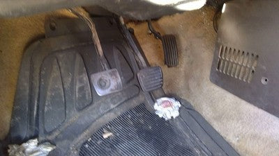 1986 Isuzu Pup Pickup Complete Clutch And Brake Pedal Assembly Oem