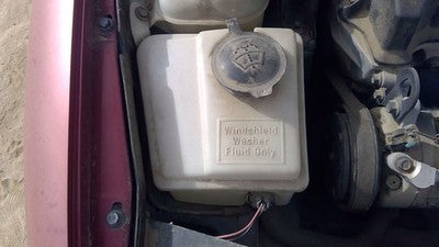 1998 Saturn Sw2 Windshield Washer Fluid Reservoir With Pump Oem Wiper Tank