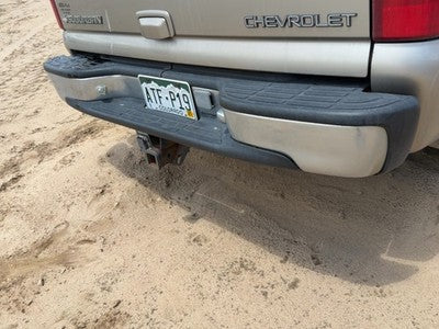 2000-2006 Chevy Suburban Chrome Rear Bumper With Mount Brackets Oem Pewter 11U