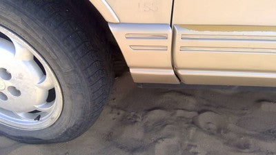 1994 Olds Eighty Eight Driver Left Moulding From Fender Oem Trim Strip Gold