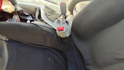 2001-2003 Hyundai Elantra Driver Left Front Seat Belt Buckle Receiver Oem Tan