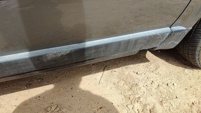 1998-05 Vw Passat Passenger Right Front Lower Moulding From Door Oem Trim Strip