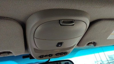 02-04 Trail Blazer Center Overhead Console Dome Light Map Lamp Cubby Dark pewter