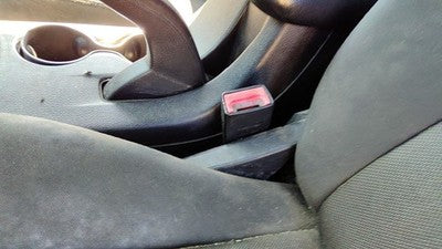 2014 Dodge Avenger Driver Left Front Seat Belt Buckle Receiver Oem 0Yv931l1ag