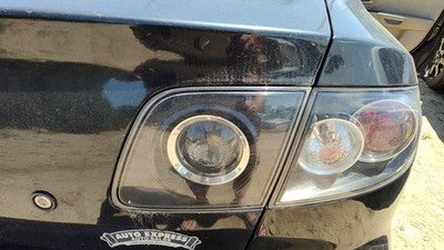 2007-2009 Mazda 3 Passenger Right Tail Light Brake Lamp Oem Rear Inner Ban6513f0