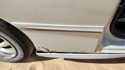 2002 Sunfire Passenger Right Rear Moulding On Quarter Panel Silver 95U 2 Door