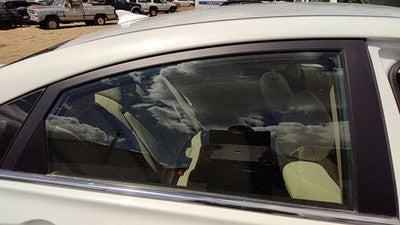 2011-2015 Hyundai Sonata Passenger Right Rear Side Window Door Glass Oem Back