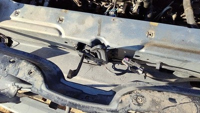 2008-2012 New Style Malibu Hood Latch Assembly With Bracket Oem 25864308