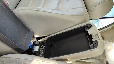 00-05 Deville Dts Center Console Lid Only Arm Rest Fold Down Cashmere 54U