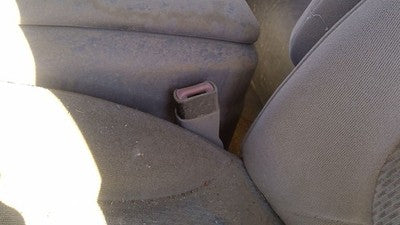 1998 Ford F150 Driver Left Front Seat Belt Buckle Receiver Oem Gray