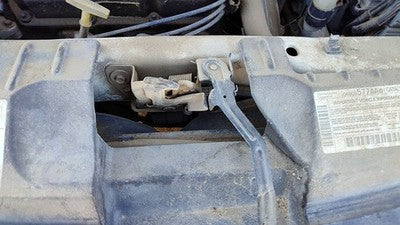 2001-2004 Grand Caravan Hood Latch Assembly With Bracket Oem 04860439Ac