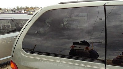 1999-2001 Ford Windstar Passenger Right Rear Quarter Glass Back Side Window Oem