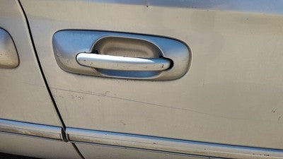 01-07 Town & Country Passenger Right Front Outside Door Handle Silver Ps2