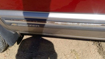 1998-2001 Chevy S10 Blazer Driver Left Front Moulding From Door Oem Trim Strip