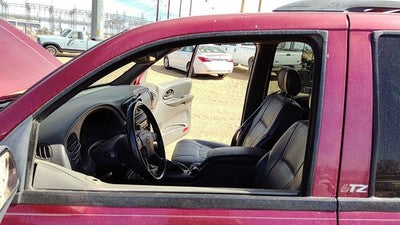 2002-09 Chevy Trail Blazer Driver Left Front Side Window Door Glass Oem 25930347