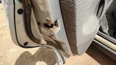 00-05 Saturn L100 Driver Left Rear Door Latch With Rods/Cables Oem Back 90584739