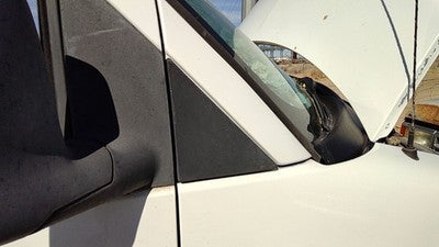 2002 Savana Van 2500 Passenger Right Moulding From Fender Oem Trim Strip