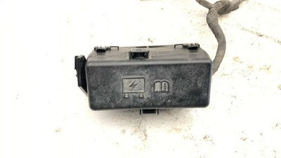 2016 Dodge Ram 4500 Auxiliary Power Distribution Fuse Box Wiring Harness 6.7L